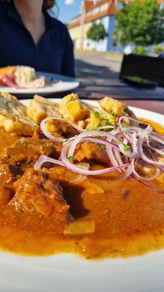 Michal Vlkovič_Restaurace U Čerta_Břeclav_review