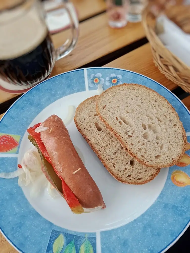 Ketty_Letní zahrádka U Kapra_Břeclav_review