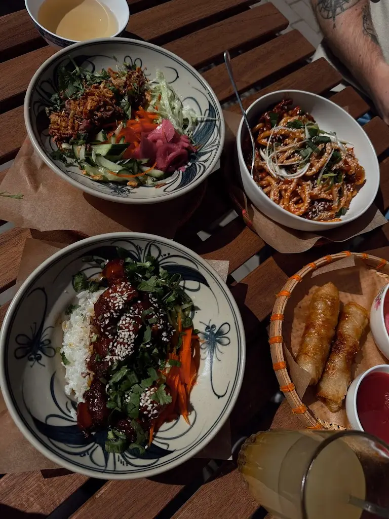 Alessio Cerquiglini_Ba Saigon_Břeclav_review