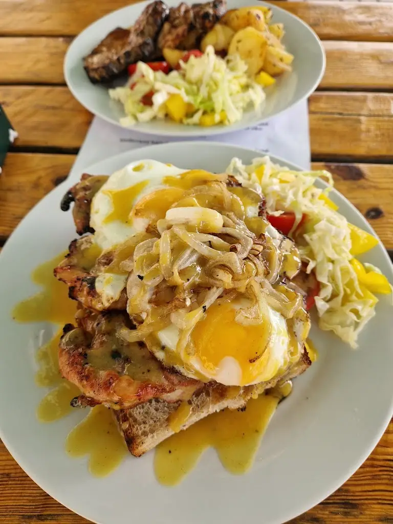 Ema Ka_Restaurace Espresso a Pizzarie_Břeclav_review