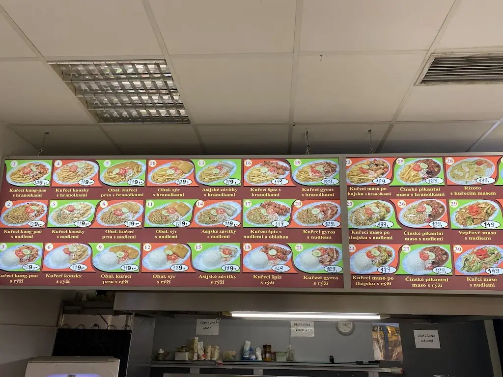 Menu_Bistro Dragon_Břeclav_immagine_1