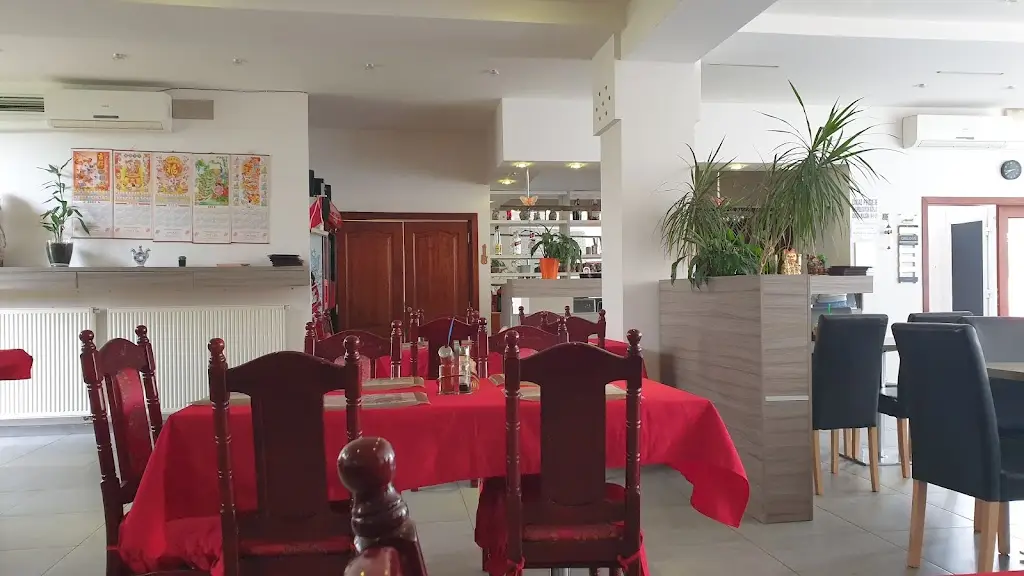 Restaurace Yong Kang ristorante a Břeclav