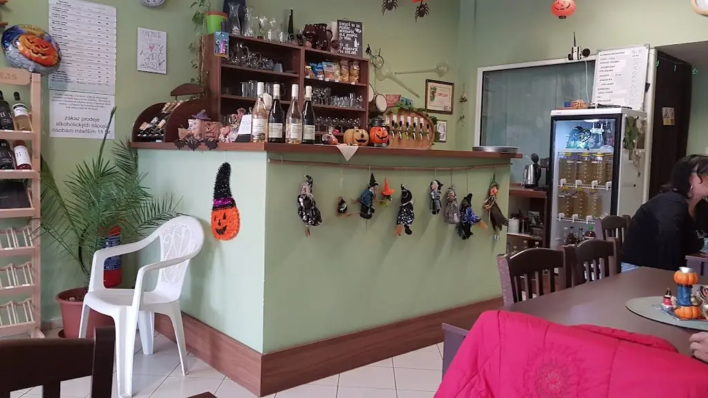 Vinotéka - Šenk U Dvoch ristorante a Břeclav