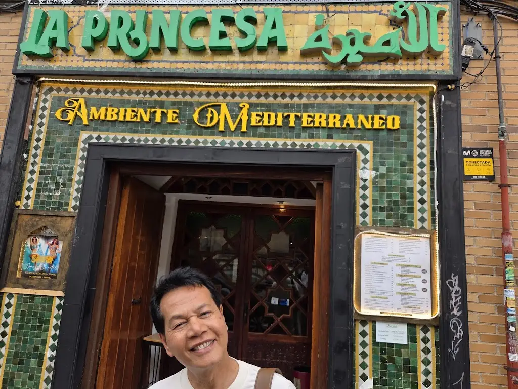 Khleber Van Zandt_La Princesa árabe_Borek_review