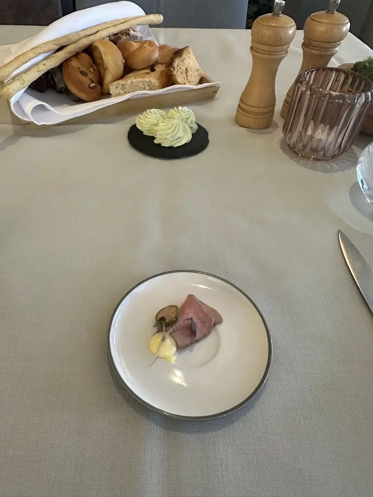 Jean Y_Borgo Agnese_Brno_recensione