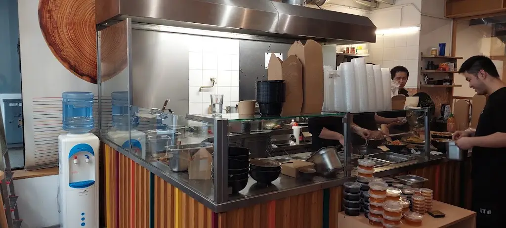 Lawrence_Gỗ Brno - Vietnamese Street Food_Brno_recensione