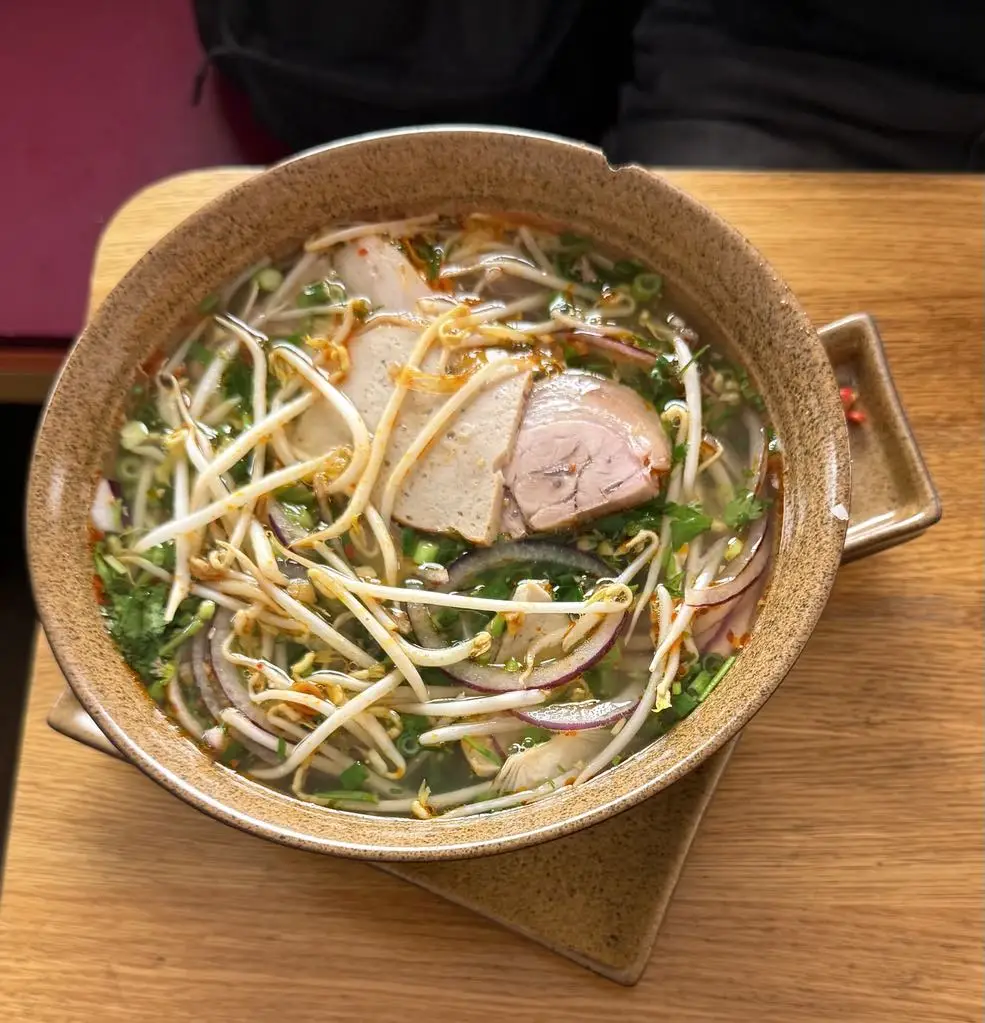 Gỗ Brno - Vietnamese Street Food_Brno_slider_image_3