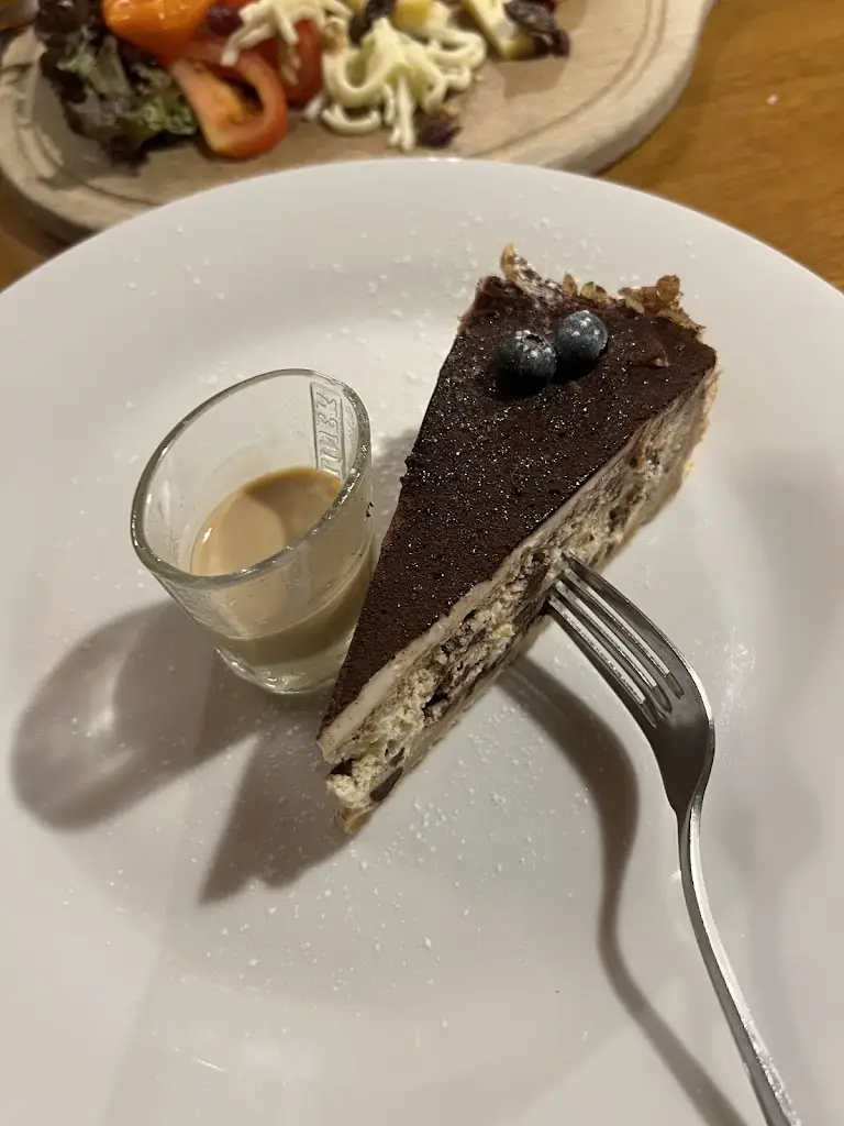 Farrux Abduxalilov_Stopkova Plzeňská Pivnice_Brno_review