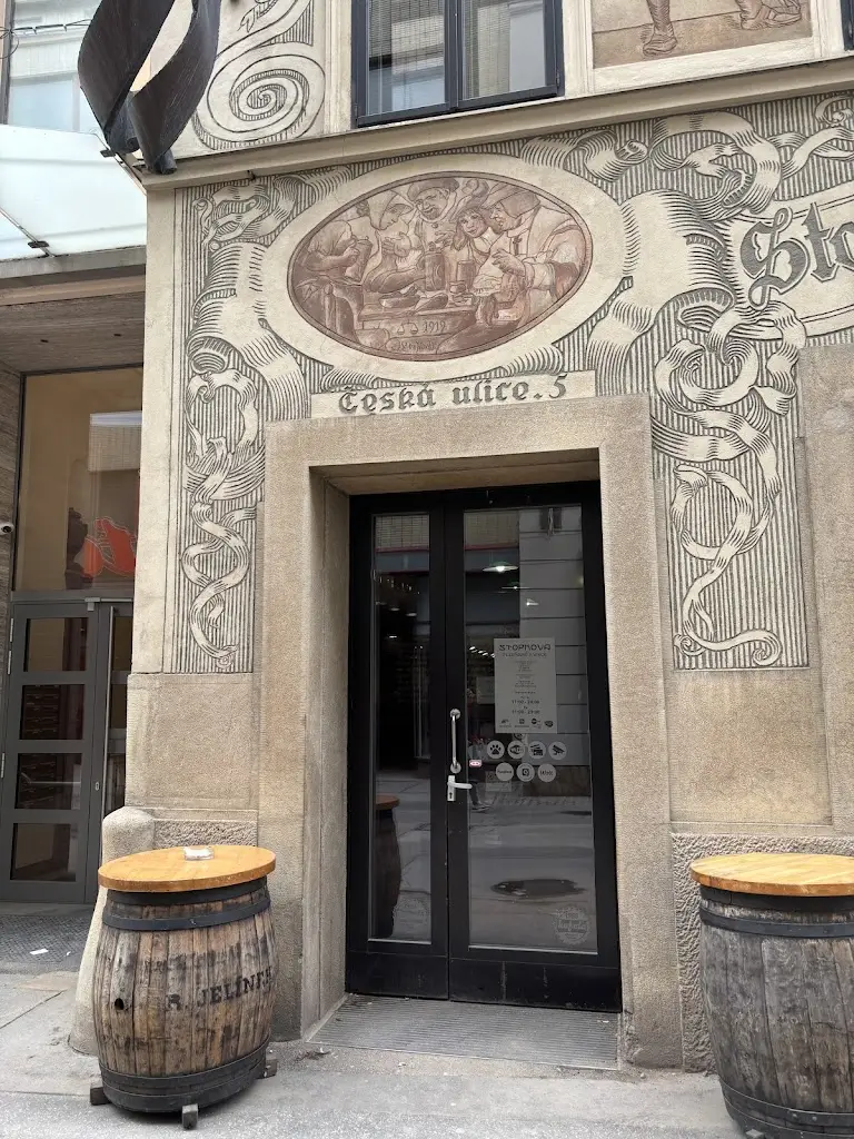 Stopkova Plzeňská Pivnice_Brno_slider_image_3