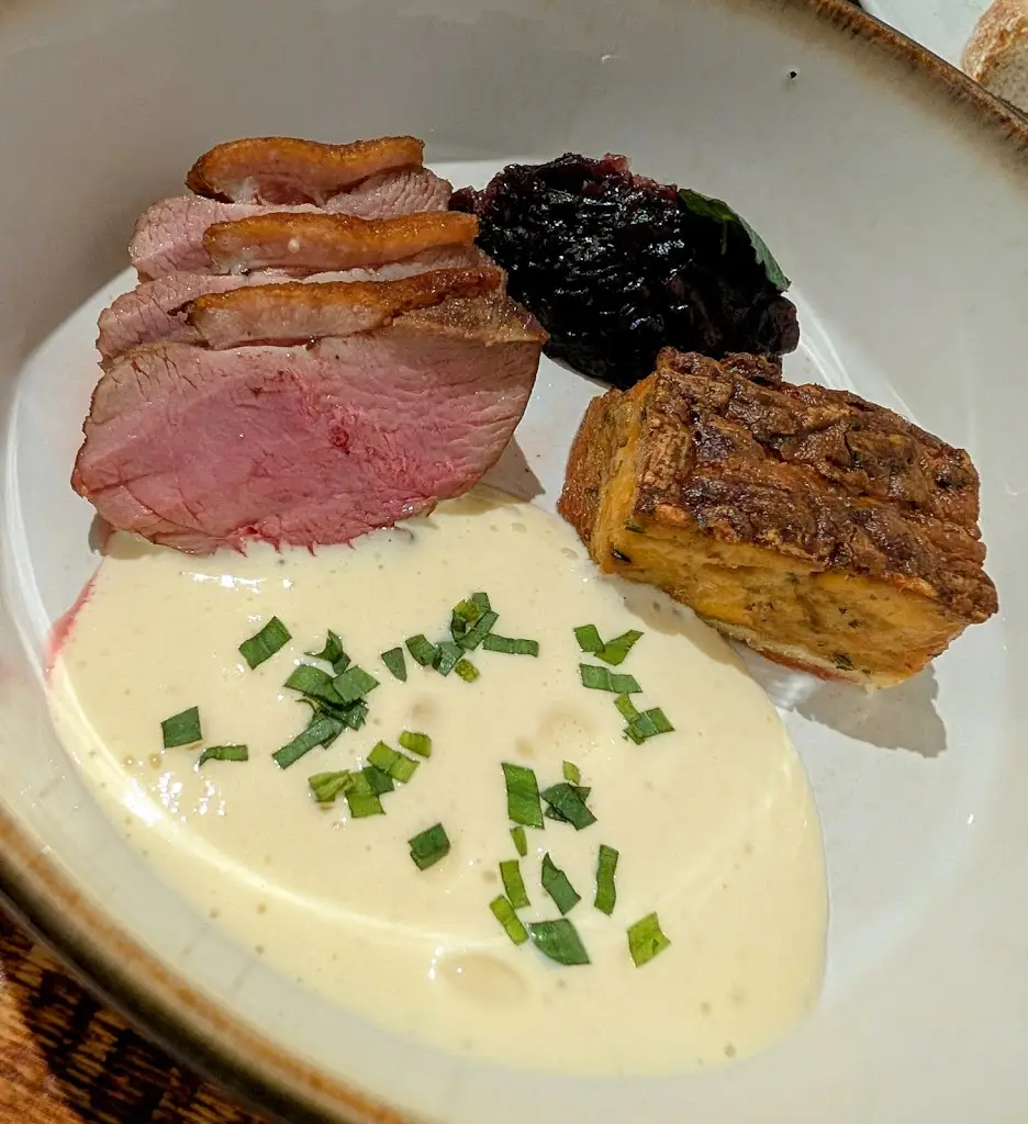 tony karklins_Kohout NA VÍNĚ_Brno_review