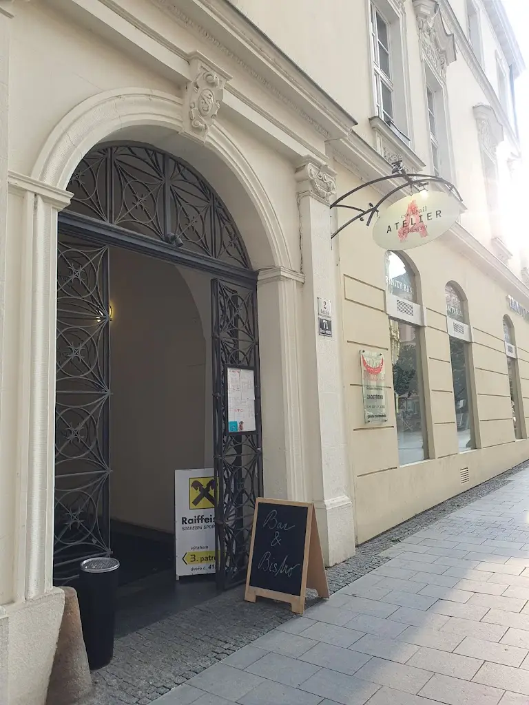 Jana Krištanová_Atelier Bar & Bistro_Brno_review