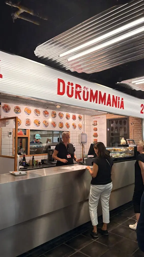 Durummania - Durum, kebab y UFO restaurant in Borek