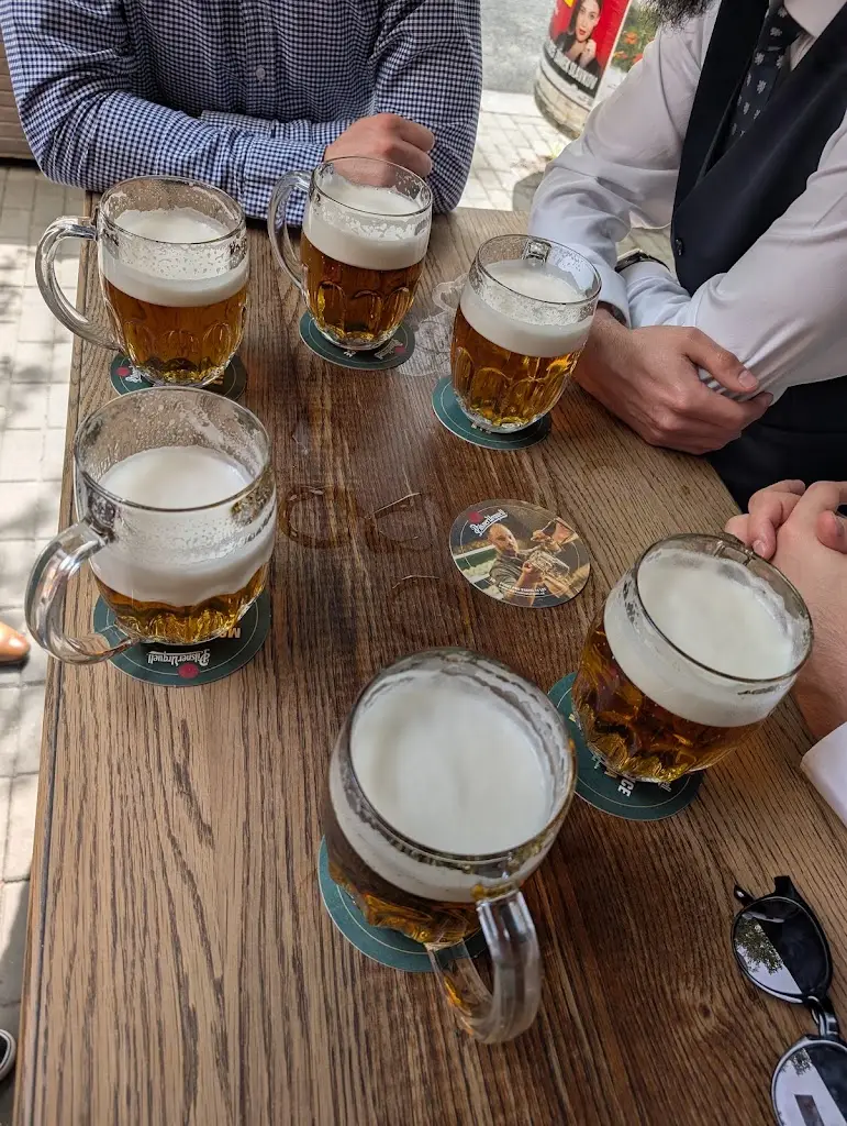 Matouš Vrchota_Hostinec U Bláhovky_Brno_review