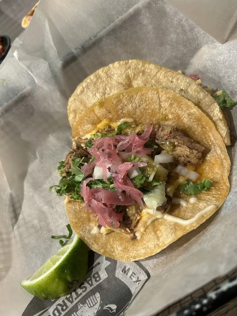 Bistro Bastardo_Brno_slider_image_3