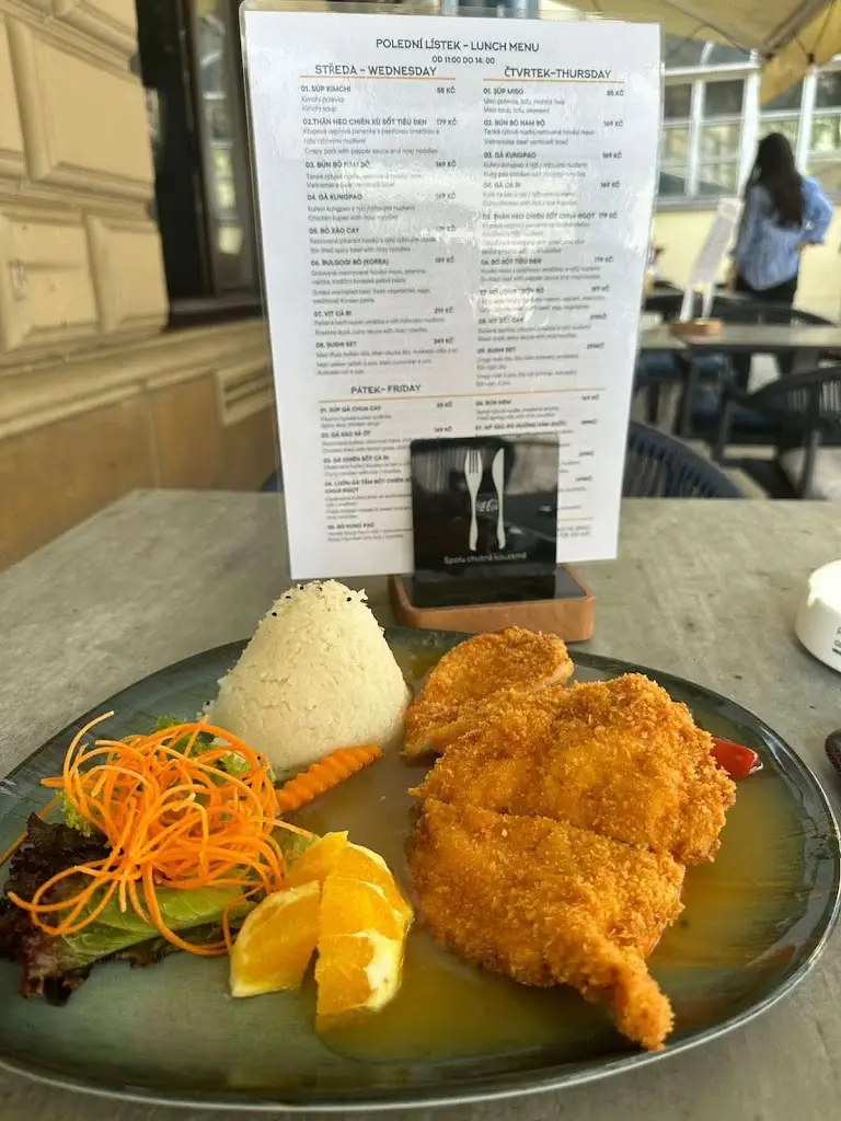 Menu_Lotus Restaurant - Grill & Sushi bar_Brno_image_3