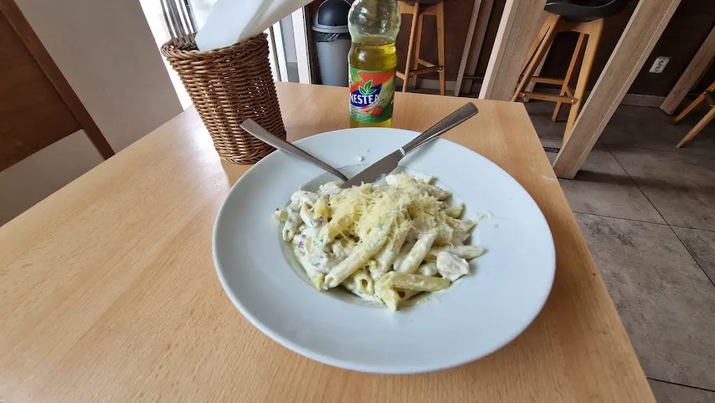 Pawel 200020_Bistro Di Napoli_Brno_review