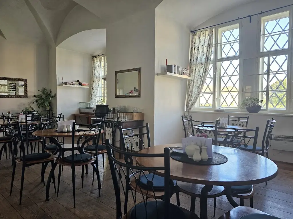 Kavárna na zámku restaurant in Bučovice