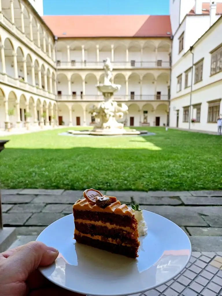 Kavárna na zámku_Bučovice_slider_image_3