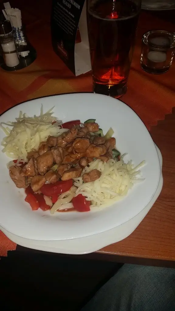 Paul_Restaurace a jídelna Na růžku_Bechyně_review
