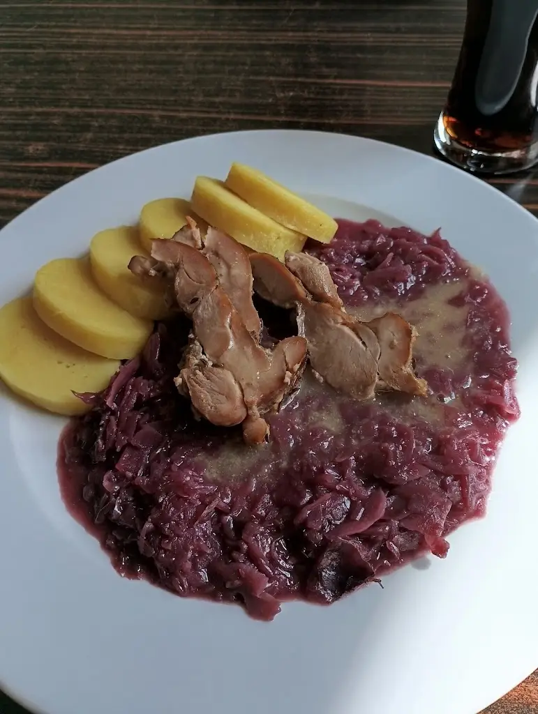 Sylva Žemlová_Restaurace Kaťák_Bučovice_review