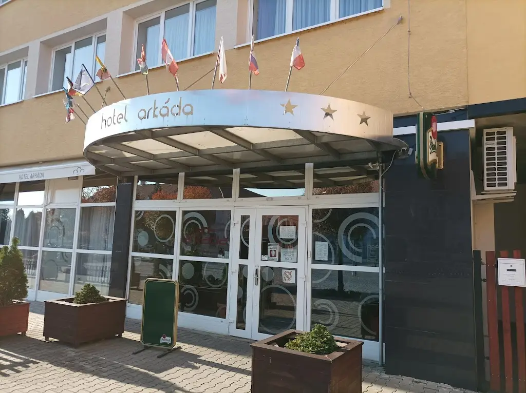 Restaurace Arkáda restaurant in Bučovice
