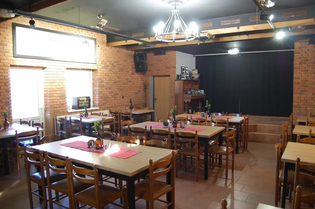 Bistro U Draka restaurant in Bučovice