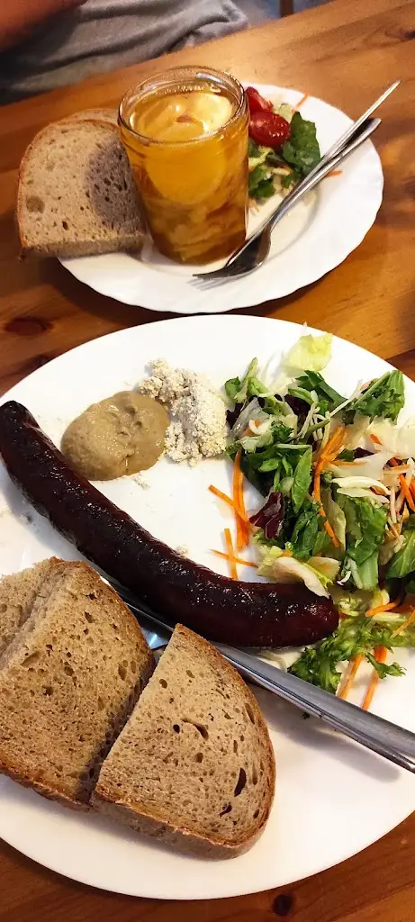 Hospůdka ve vinařství_Bzenec_slider_image_2