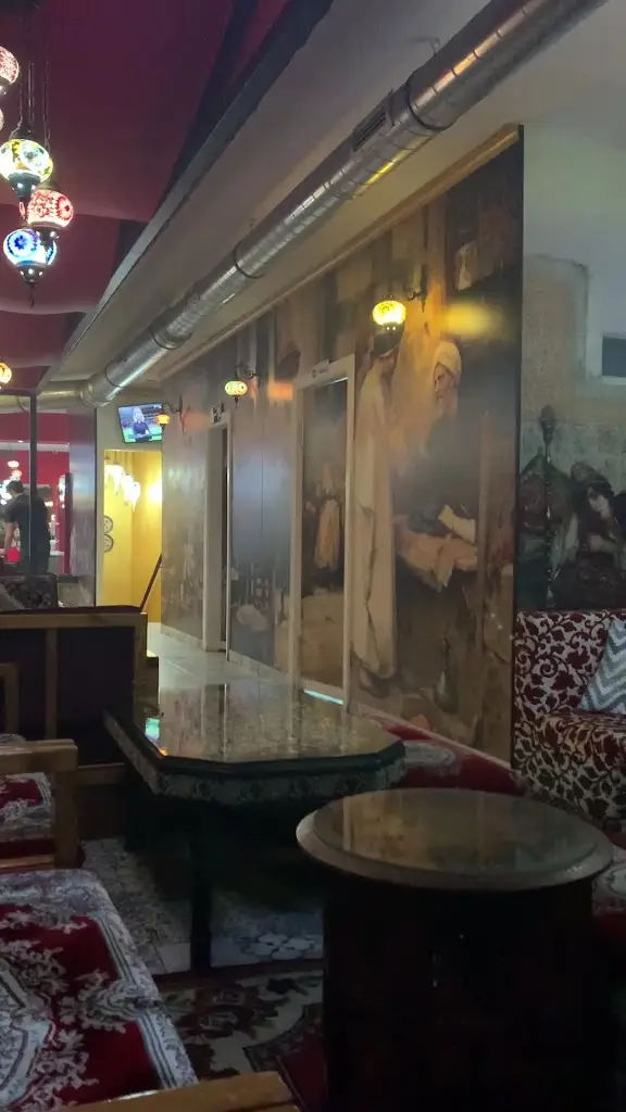 Súltan Palast Madrid 18 - Shishas // Bar - Restaurante Turco 100% halal_Borek_slider_image_2