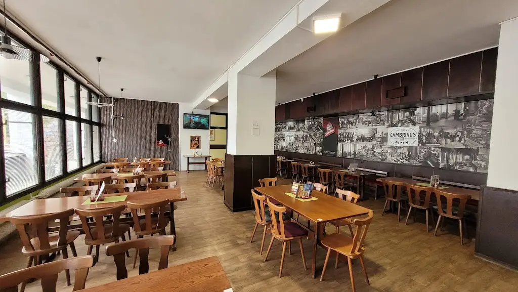 Restaurace a penzion Formanka Čejč ristorante a Čejč