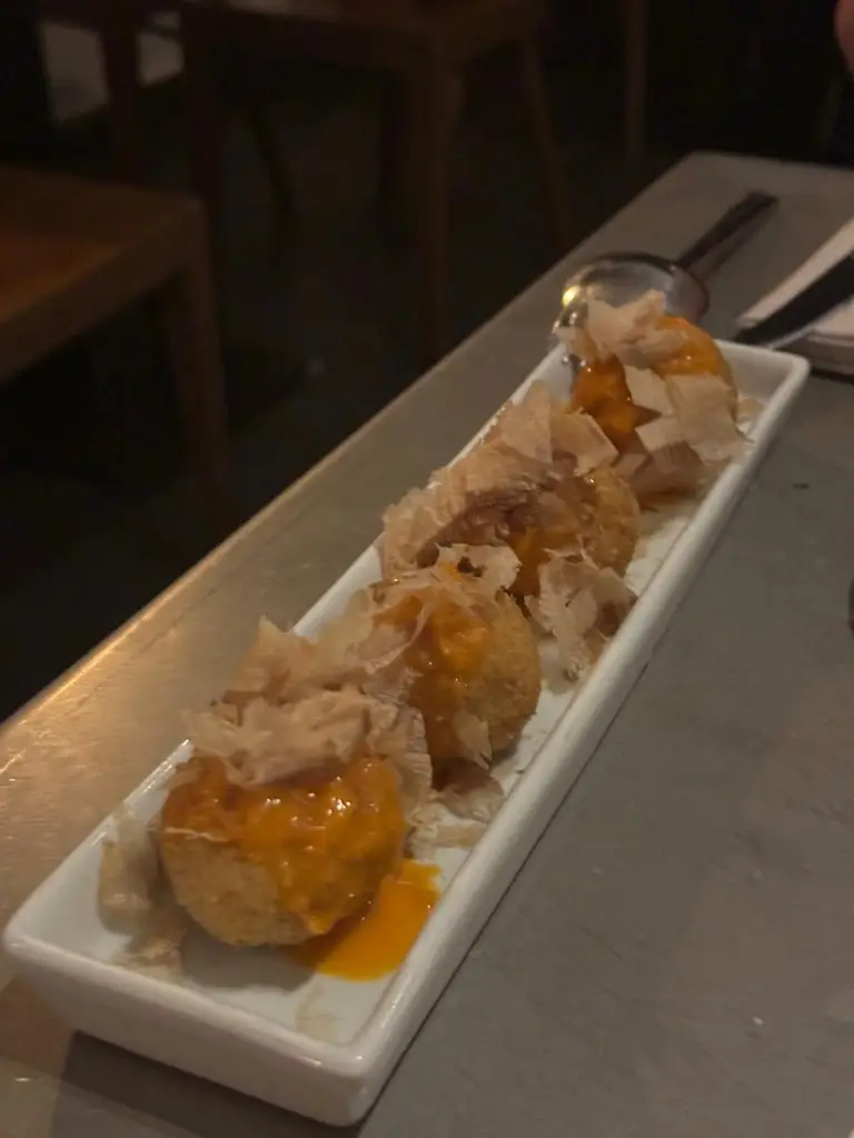 Toby Lowndes_Ástor gastro-place_Borek_review