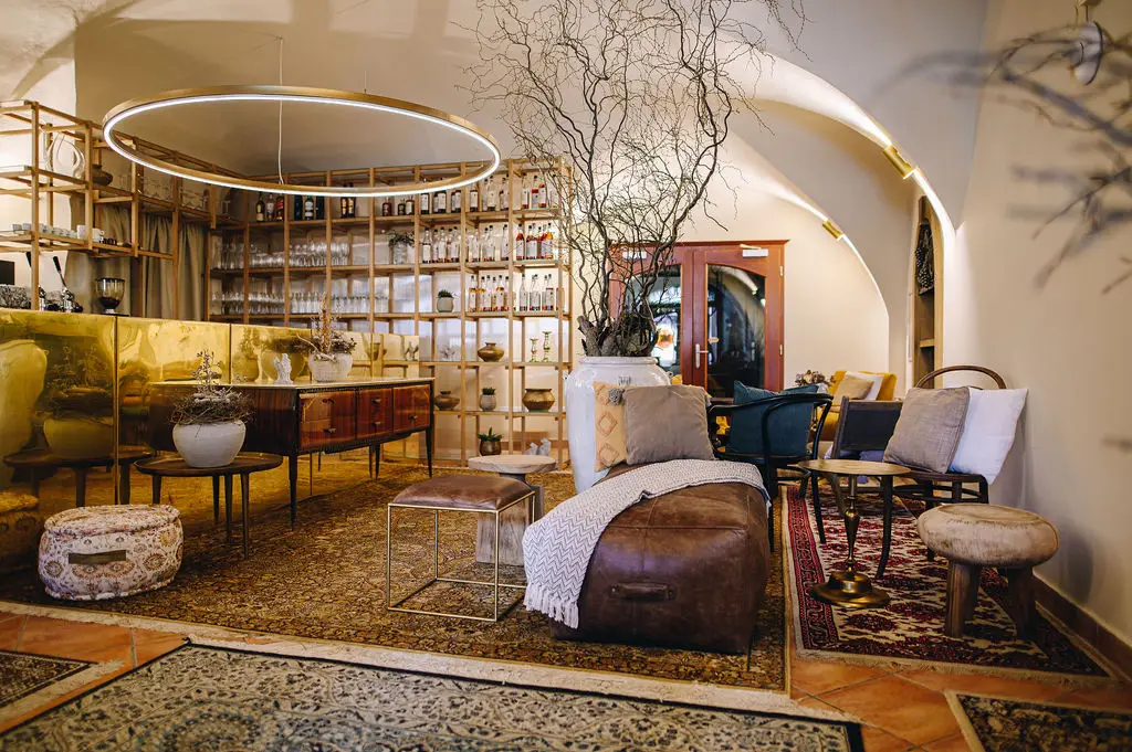 Restaurace a hotel Kounický dvůr ristorante a Dolní Kounice