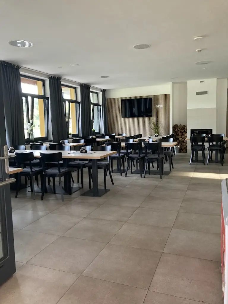 Pivnice za mlýnem_Černá Hora_slider_image_1