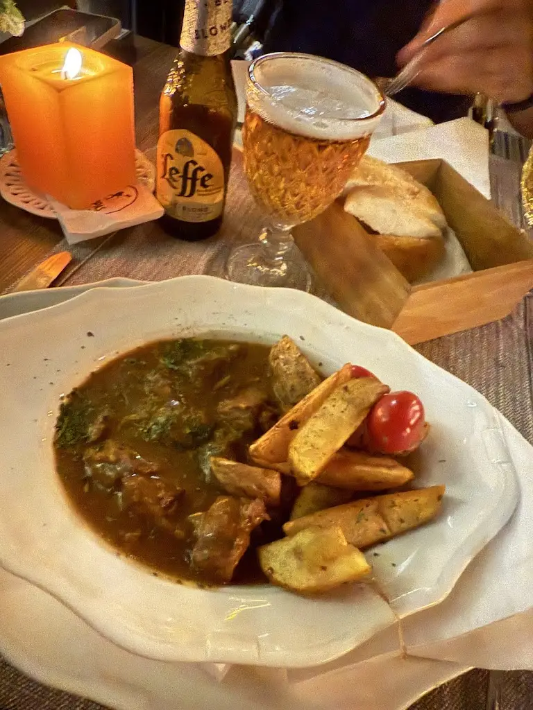 One 18 Production_Sherpas Restaurant & Modern Mountain Apartments_Černá Hora_review