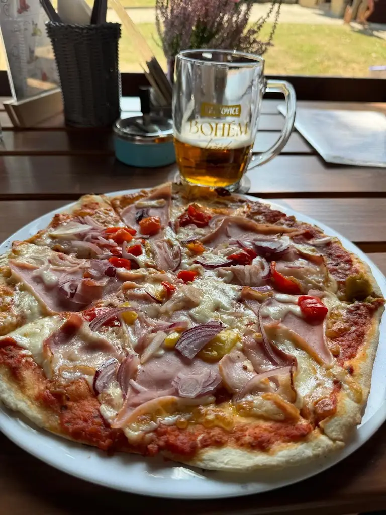 Menu_Pizzerie u zajíce_Černá Hora_image_3