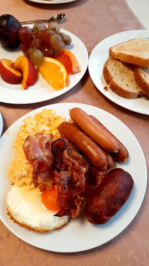 Alan Darra_Hotel Sladovna_Černá Hora_review