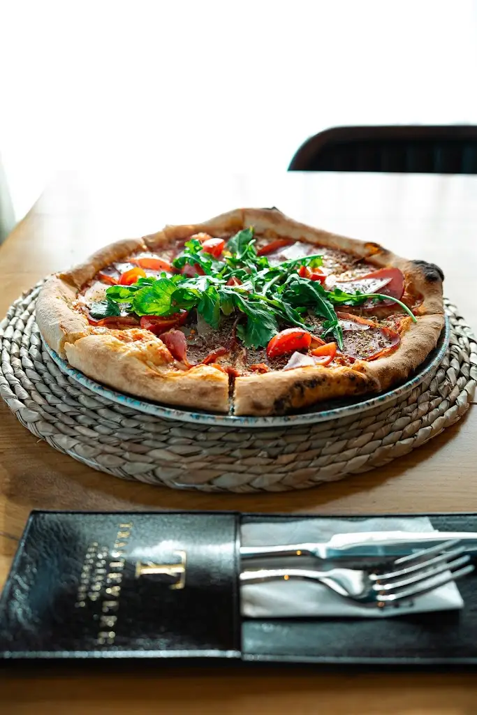 Trastevere Rooftop restaurant_Černá Hora_slider_image_3