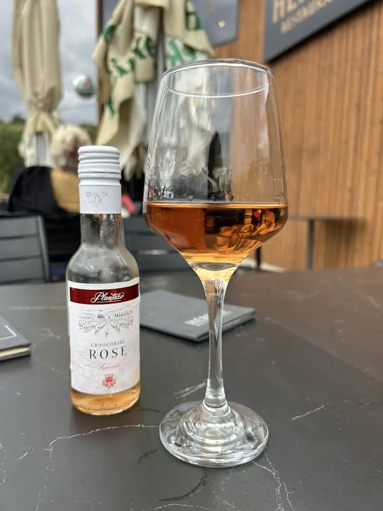 Gabrielė Rusteikytė_HERMES RESTAURANT_Černá Hora_review