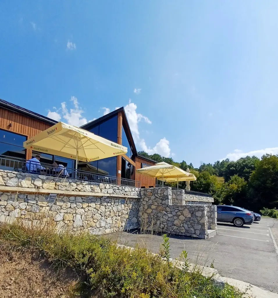 Bernard LERMIT_HERMES RESTAURANT_Černá Hora_review