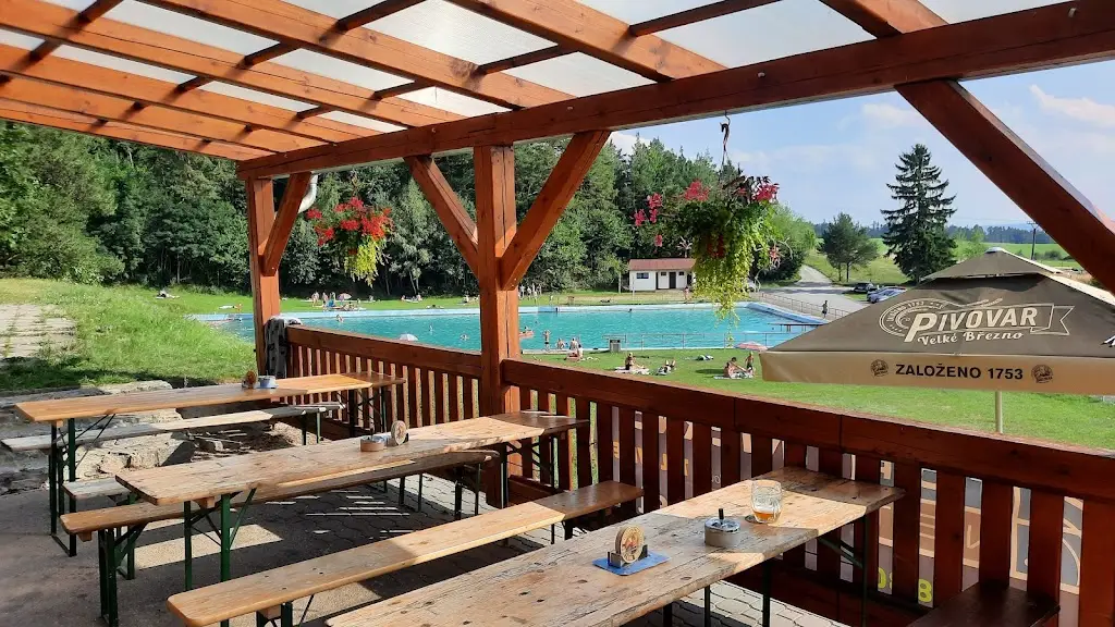 Občerstvení u koupaliště Cz Maláčová 7_Doubravice nad Svitavou_slider_image_1