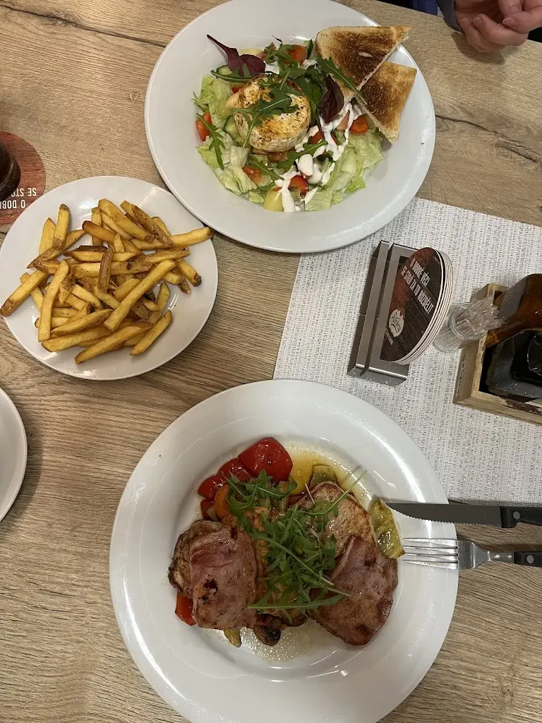 W. L._Restaurace Zetocha_Hevlín_review