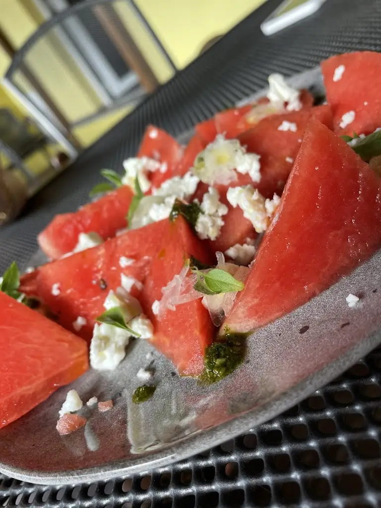 ivana kobylková_Laterna Restaurant & Pizza_Hevlín_review