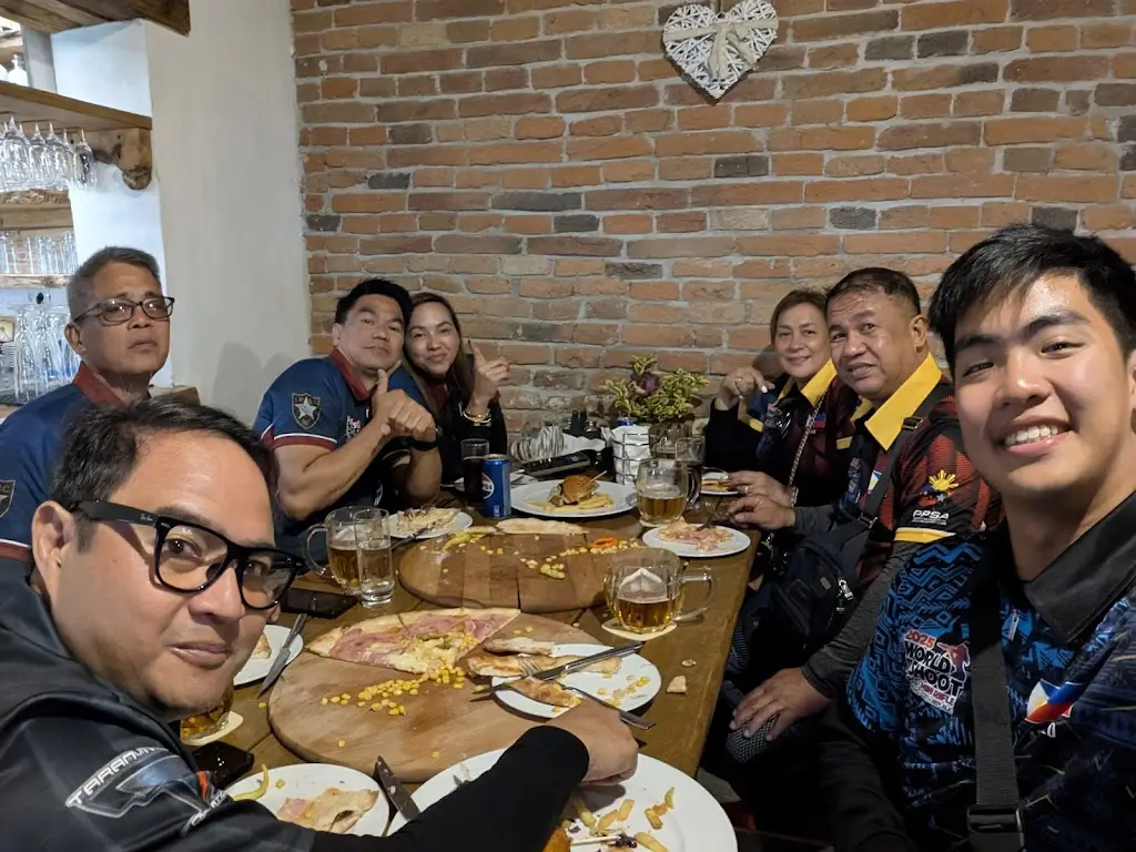 Angelo Miralles (ANG-123)_Pizzerie Anna_Hodonice_review