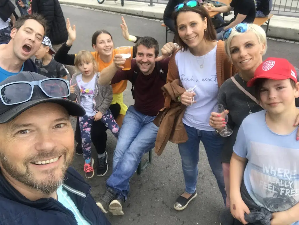 Sklenny Martin_Pavel Zemanec_Hodonice_review