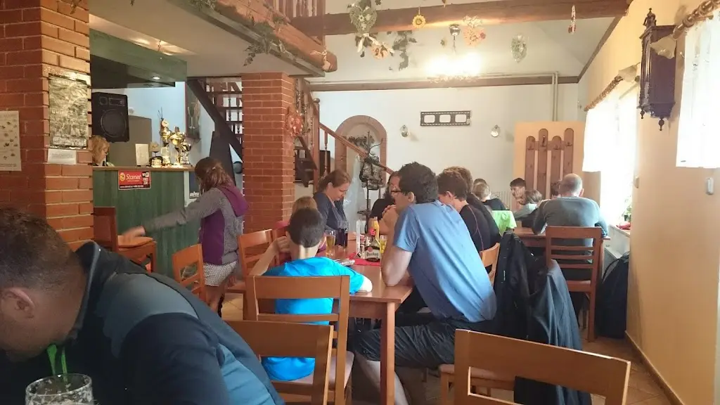 Jakub Novotný_Pavel Zemanec_Hodonice_review