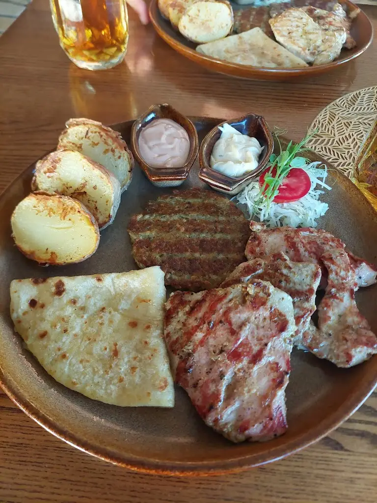 Viecha Jašter_Hlohovec_slider_image_2