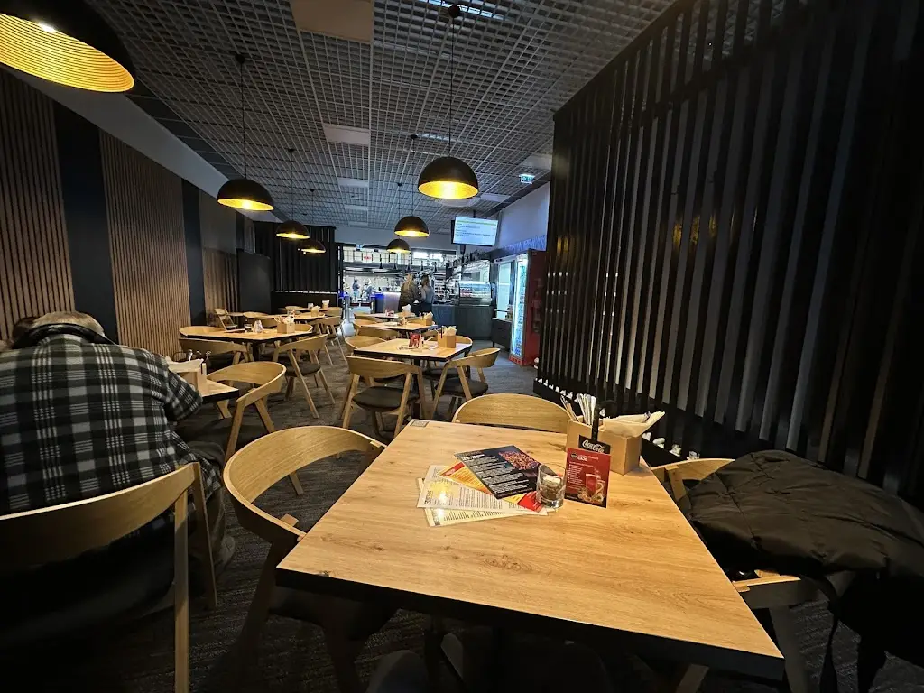 ATIPIC GYM & RESTAURANT_Hlohovec_slider_image_3