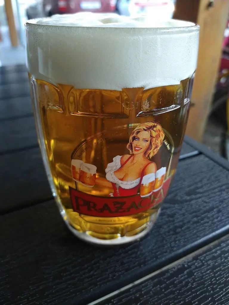 Menu_Reštaurácia, kaviareň a terasa & Hotel JELEŇ_Hlohovec_immagine_4