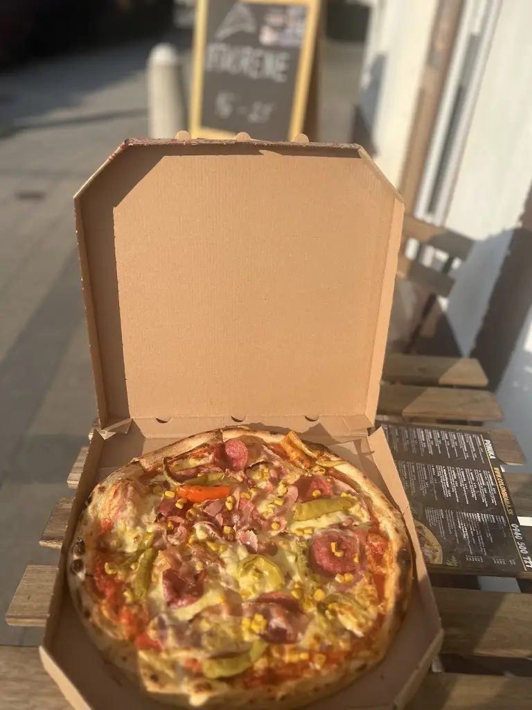 Samuel Mráz_Pizza Al Dente Hlohovec_Hlohovec_review