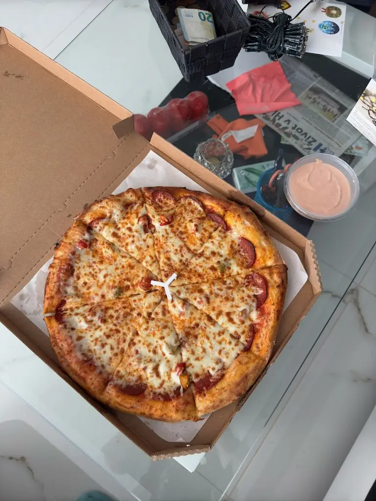 Ján Kmeť_Pizza Al Dente Hlohovec_Hlohovec_review