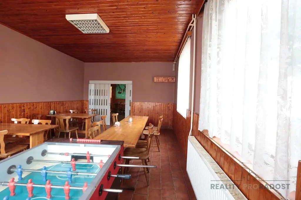 Josef Loveček_Hostěradice_slider_image_2